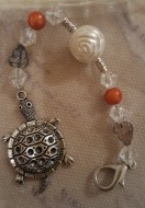 Turtle White Rose Scissorfob